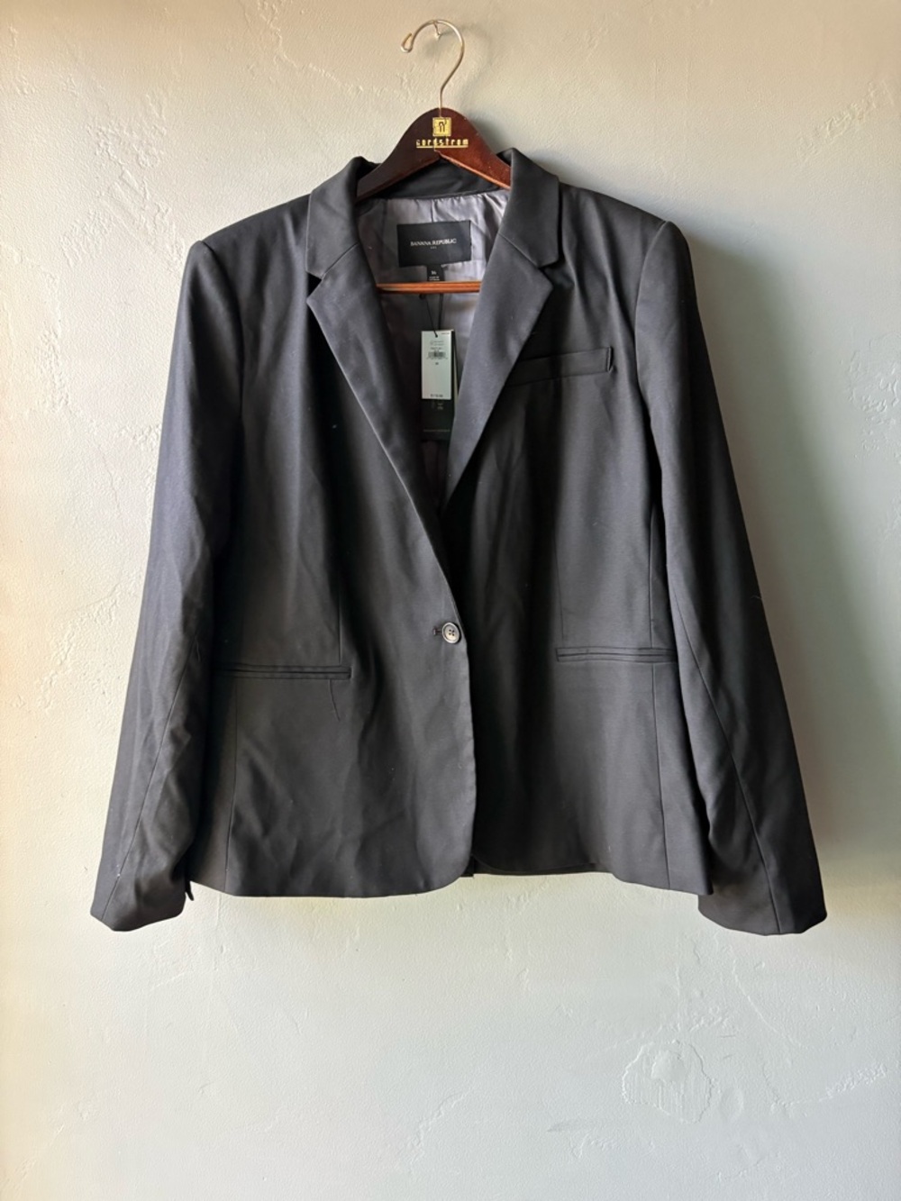 Banana Republic Black Blazer ~ Size 16 NWT